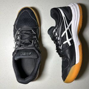 Asics Upcourt 4 Women Volleyball Shoe, Size 7 Black/White Lightweight Gum Bottom